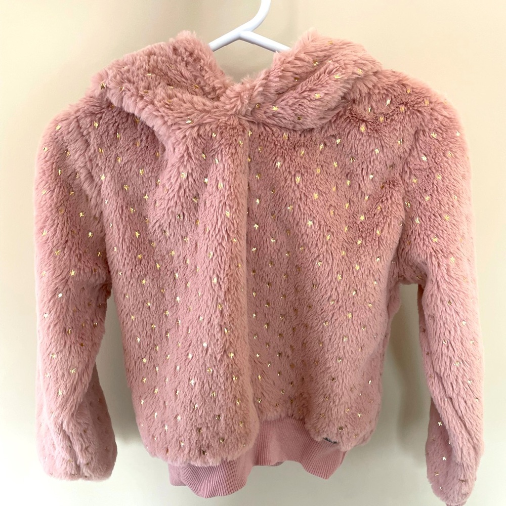 Cozy pink hoodie w/ears and mini stars.